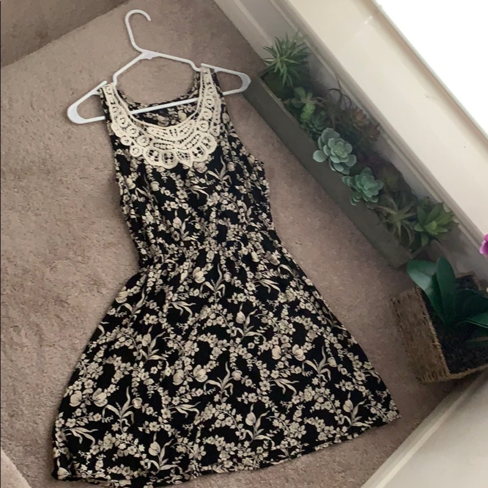 Forever 21 Floral Dress